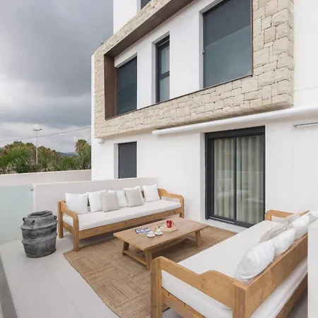 Duplex Santorini Apartment Platja de Larenal